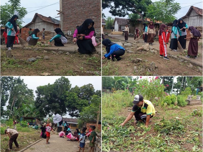 Gotong Royong: Membersihkan Lingkungan sekitar SDN 5 Jatibanteng